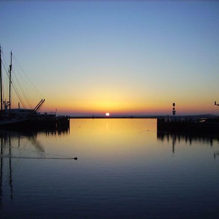 Deo Annuente Villa Enkhuizen Bagian luar foto